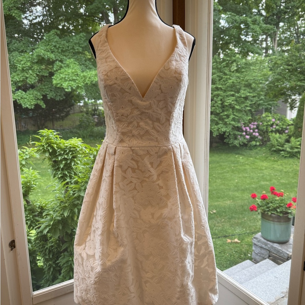 Pronovias Ivory Floral Mini Dress - Picture 2 of 8